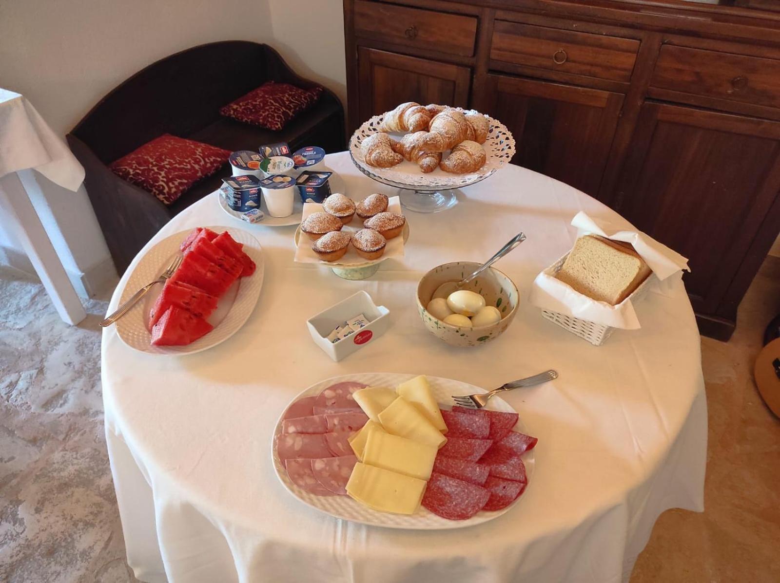 Dal Canonico Mola di Bari Buitenkant foto